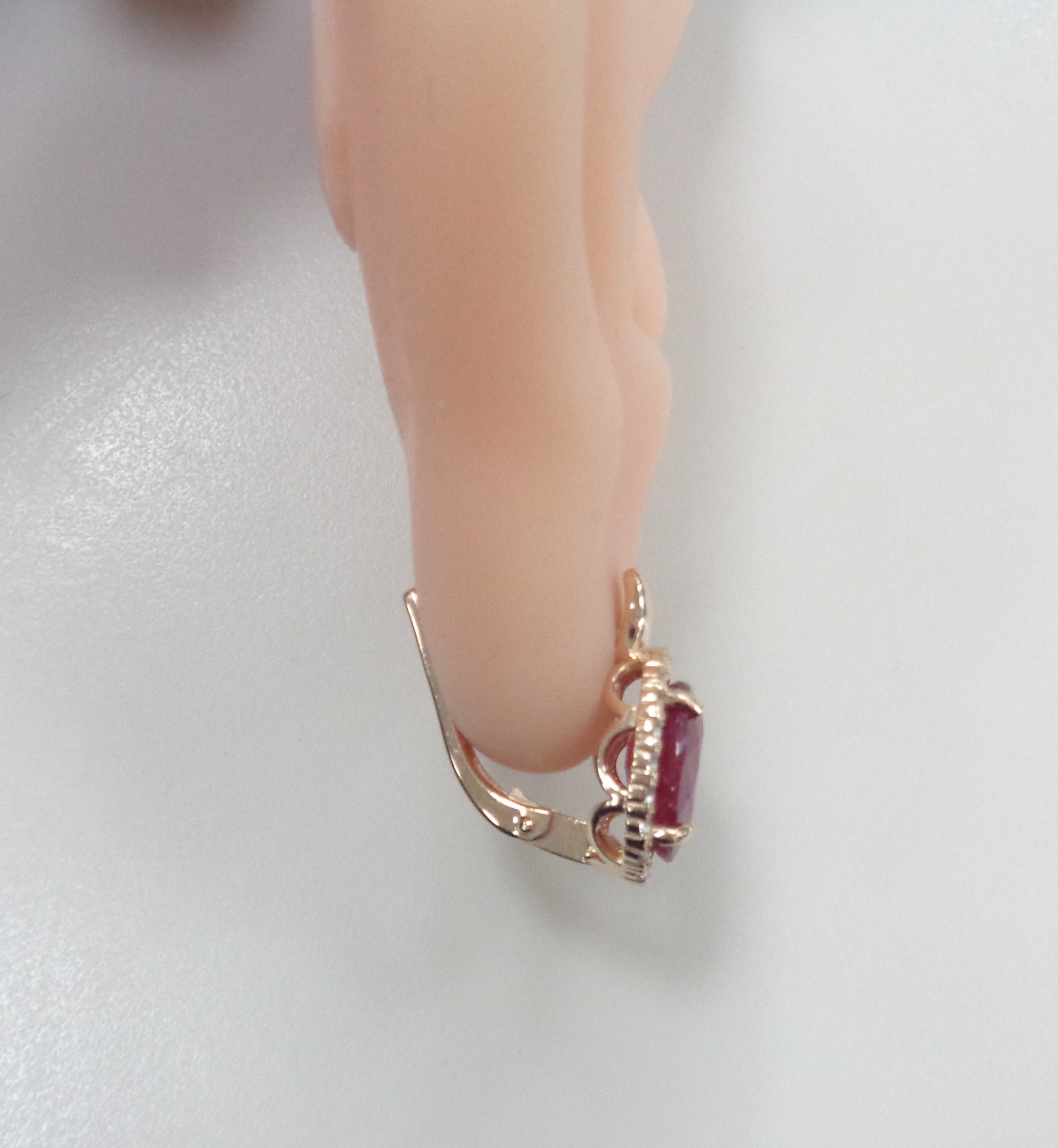 Серебряные серьги с рубинами